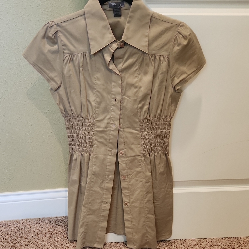 Women's Tan Button-Up Top